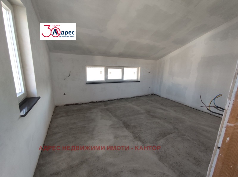 Продава КЪЩА, гр. Пазарджик, Център, снимка 5 - Къщи - 47192496