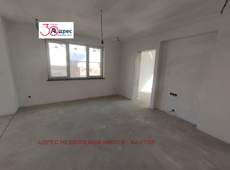 Продава КЪЩА, гр. Пазарджик, Център, снимка 11 - Къщи - 47192496