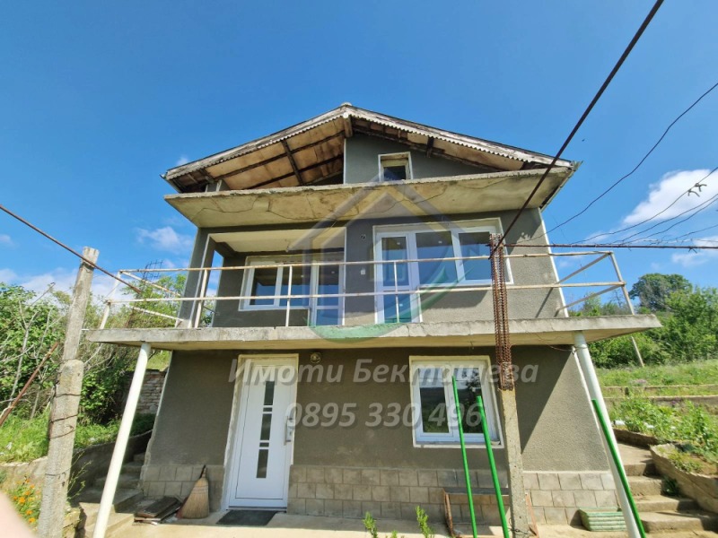 In vendita  Villa regione Ruse , Nikolovo , 75 mq | 40468748 - Immagine [2]