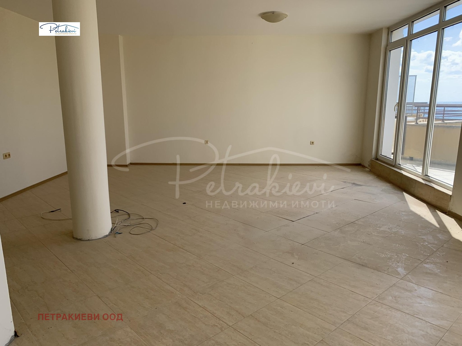 Продава 1-СТАЕН, гр. Ахелой, област Бургас, снимка 2 - Апартаменти - 52876544