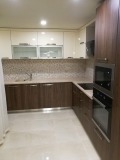 Продава 3-СТАЕН, град Плевен, Идеален център • 179000 € / 350093.57 лв. • 30219318 7