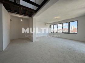 Maisonnette Bakston, Sofia 3