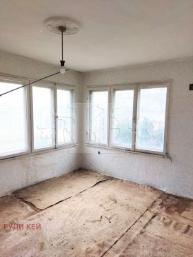 ������ ������� ���� �� ����