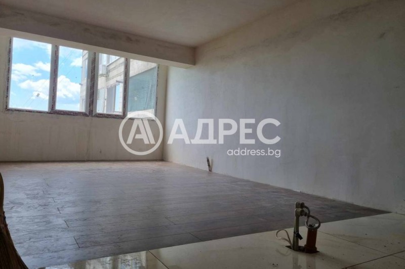 Продава  2-стаен град Ямбол , Хале , 65 кв.м | 12474872