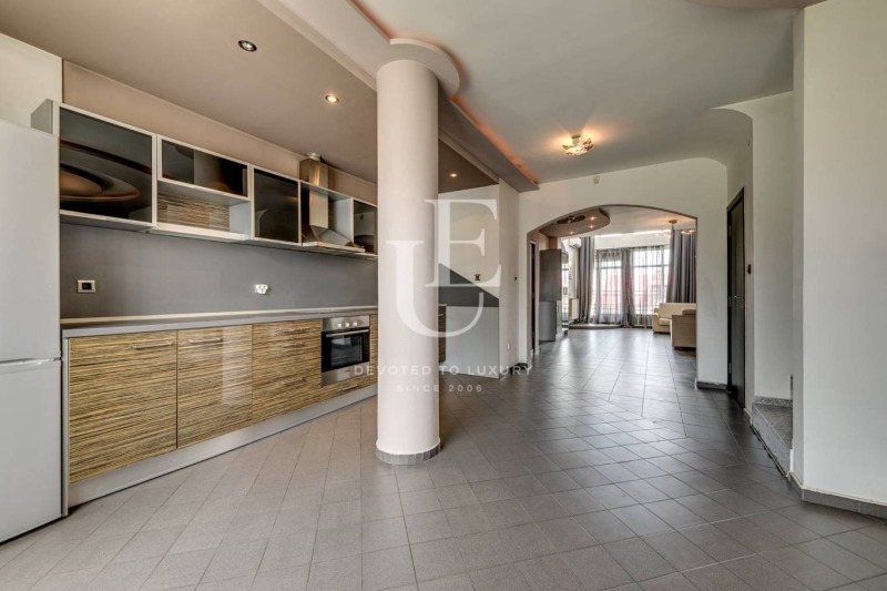 For Sale  2 bedroom Sofia , Tsentar , 200 sq.m | 34603291 - image [3]