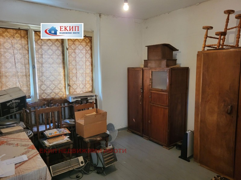 Продава КЪЩА, гр. Попово, област Търговище, снимка 2 - Къщи - 48293648