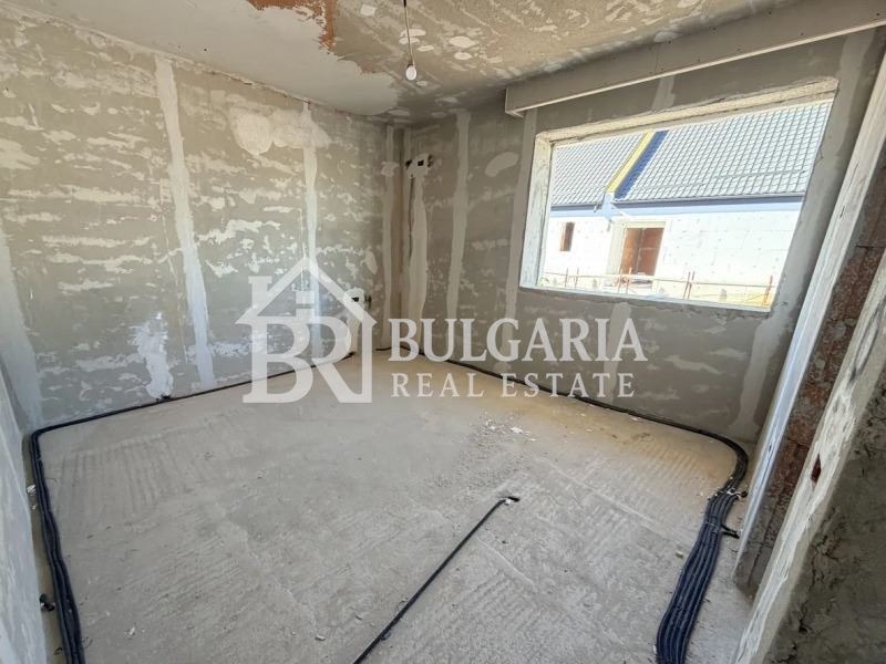 Продава КЪЩА, гр. София, с. Владая, снимка 10 - Къщи - 53282645