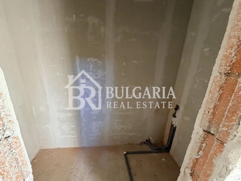 Продава КЪЩА, гр. София, с. Владая, снимка 4 - Къщи - 53282645