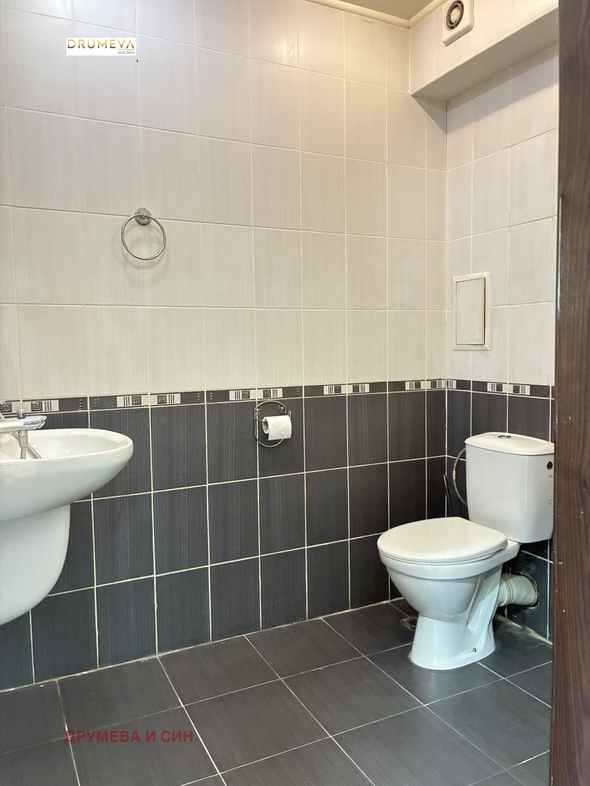 Продава ОФИС, гр. Варна, Център, снимка 12 - Офиси - 55300562