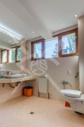 Продава КЪЩА, град София, гр. Банкя • 750000 € • 48753436 — Holmes.bg