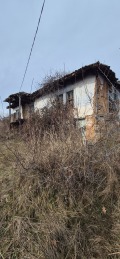 Продава КЪЩА, област София, с. Подгорие • 61999 € / 121259.50 лв. • 29370389 1