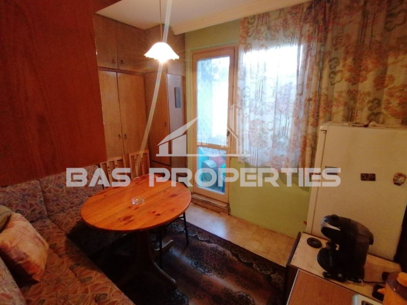 For Sale  1 bedroom Sofia , Fondovi zhilishta , 65 sq.m | 87129002 - image [2]