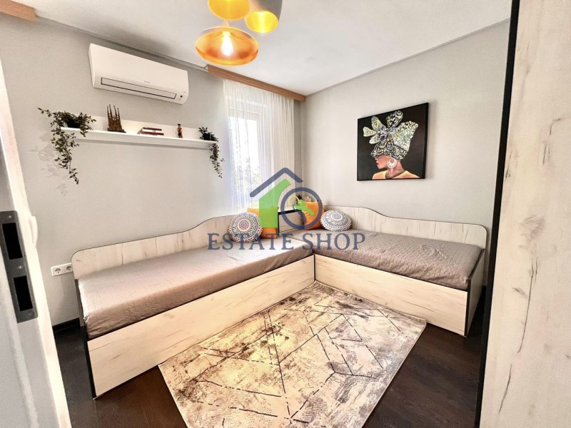 En venta  2 dormitorios Plovdiv , Jristo Smirnenski , 113 metros cuadrados | 45392229 - imagen [7]