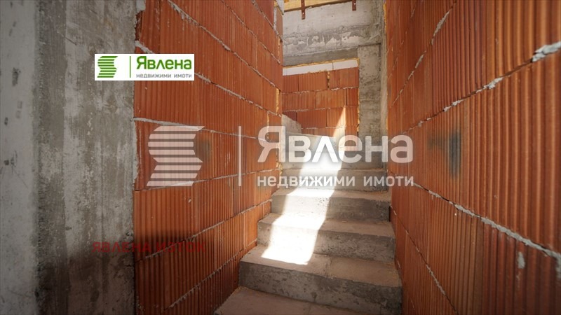 Продава 4-СТАЕН, гр. София, Сухата река, снимка 2 - Апартаменти - 55237199