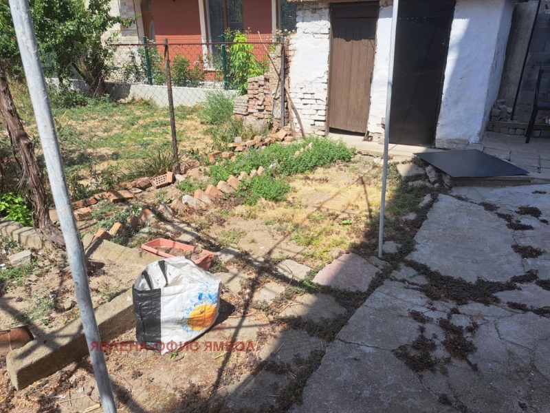 Продава  Етаж от къща град Ямбол , Каргон , 107 кв.м | 56935331 - изображение [13]