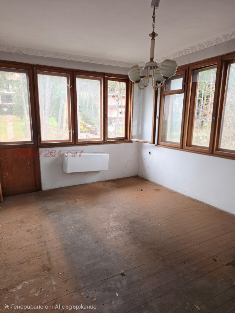 Продава КЪЩА, гр. София, гр. Банкя, снимка 2 - Къщи - 52784428