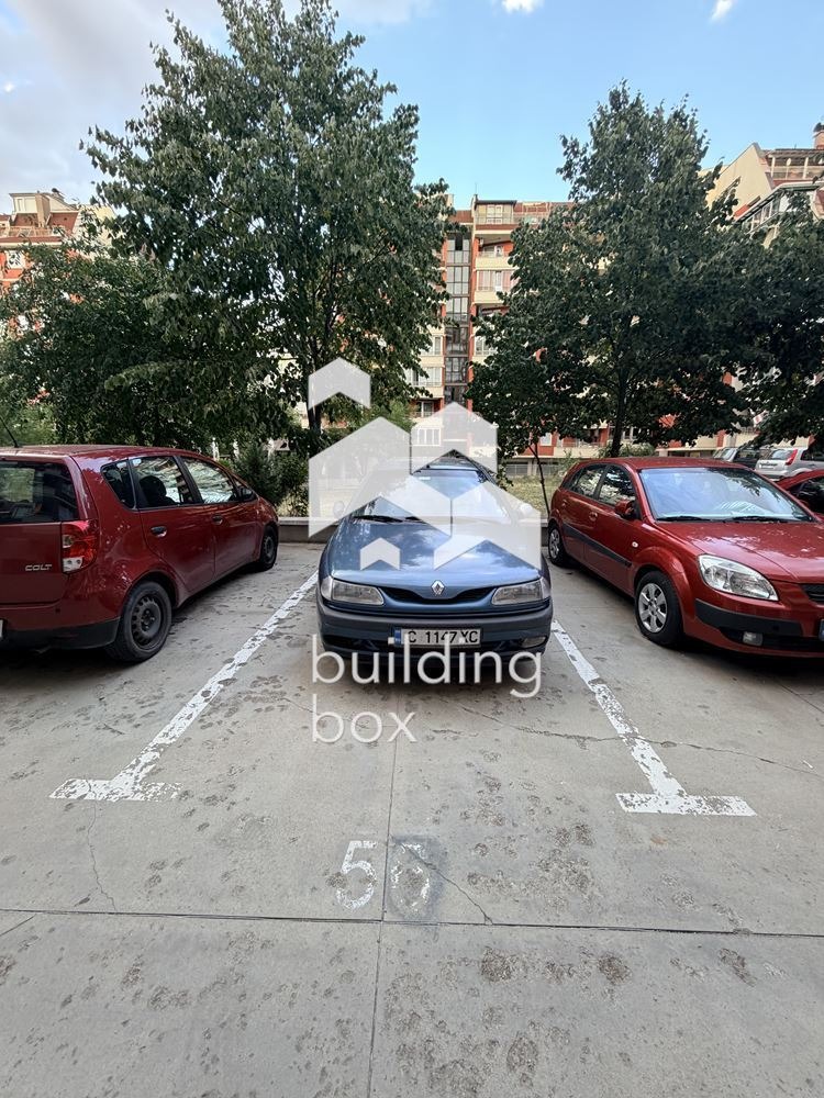 Продава ГАРАЖ, ПАРКОМЯСТО, гр. София, Младост 4