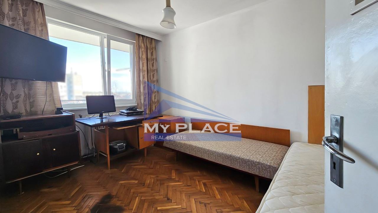 Продава 4-СТАЕН, гр. Шумен, Добруджански, снимка 5 - Апартаменти - 55041596