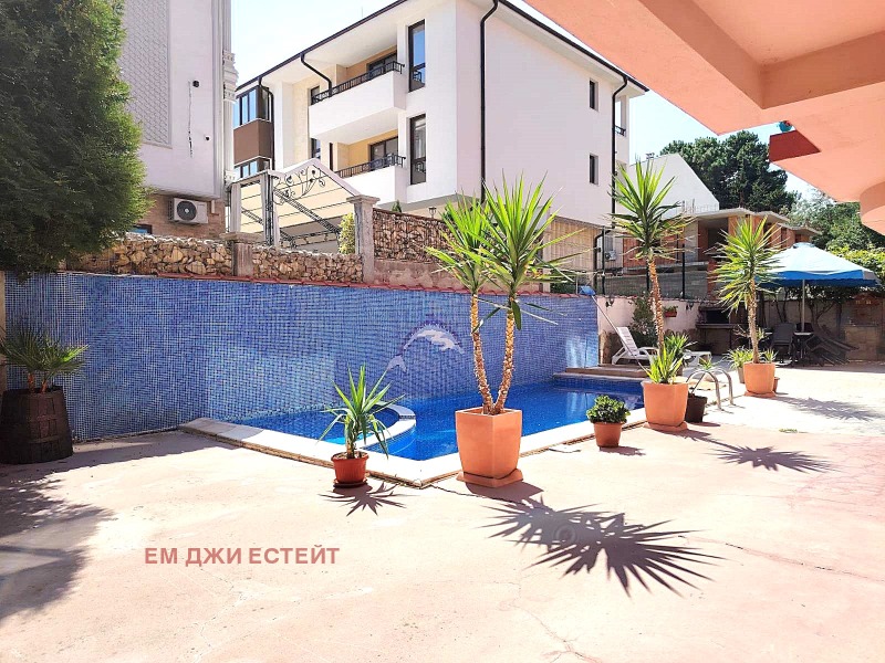 Продава 3-СТАЕН в област Бургас, гр. Несебър - 94 кв.м / 127 000 € » 248 390.41 лв., ЕМ ДЖИ ЕСТЕЙТ