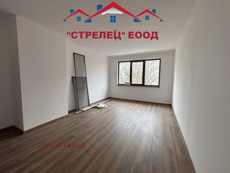 Продава 2-СТАЕН, гр. Добрич, Център, снимка 4 - Апартаменти - 52703434