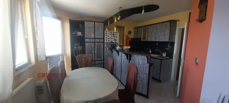 For Sale  2 bedroom Plovdiv , Karshiyaka , 130 sq.m | 28221553 - image [2]