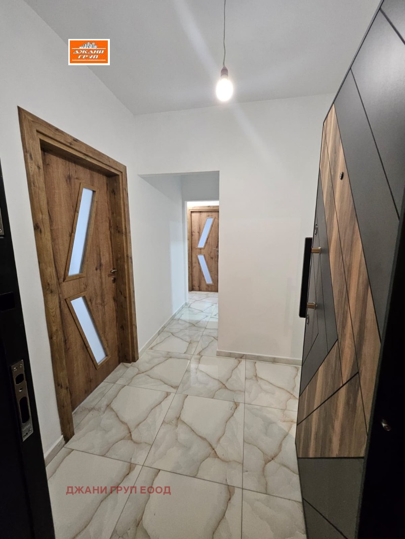 Te koop  2 slaapkamers Sjumen , Bojan Balgaranov 1 , 76 m² | 66305853
