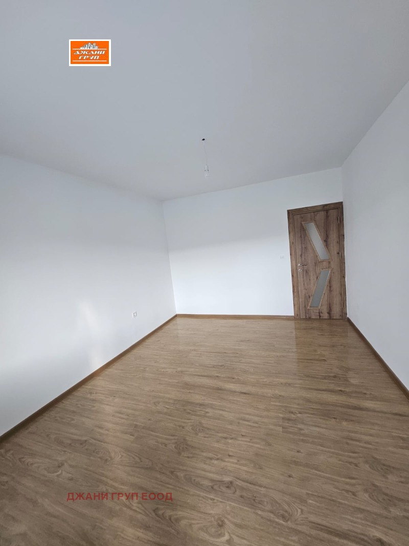 Te koop  2 slaapkamers Sjumen , Bojan Balgaranov 1 , 76 m² | 66305853 - afbeelding [8]