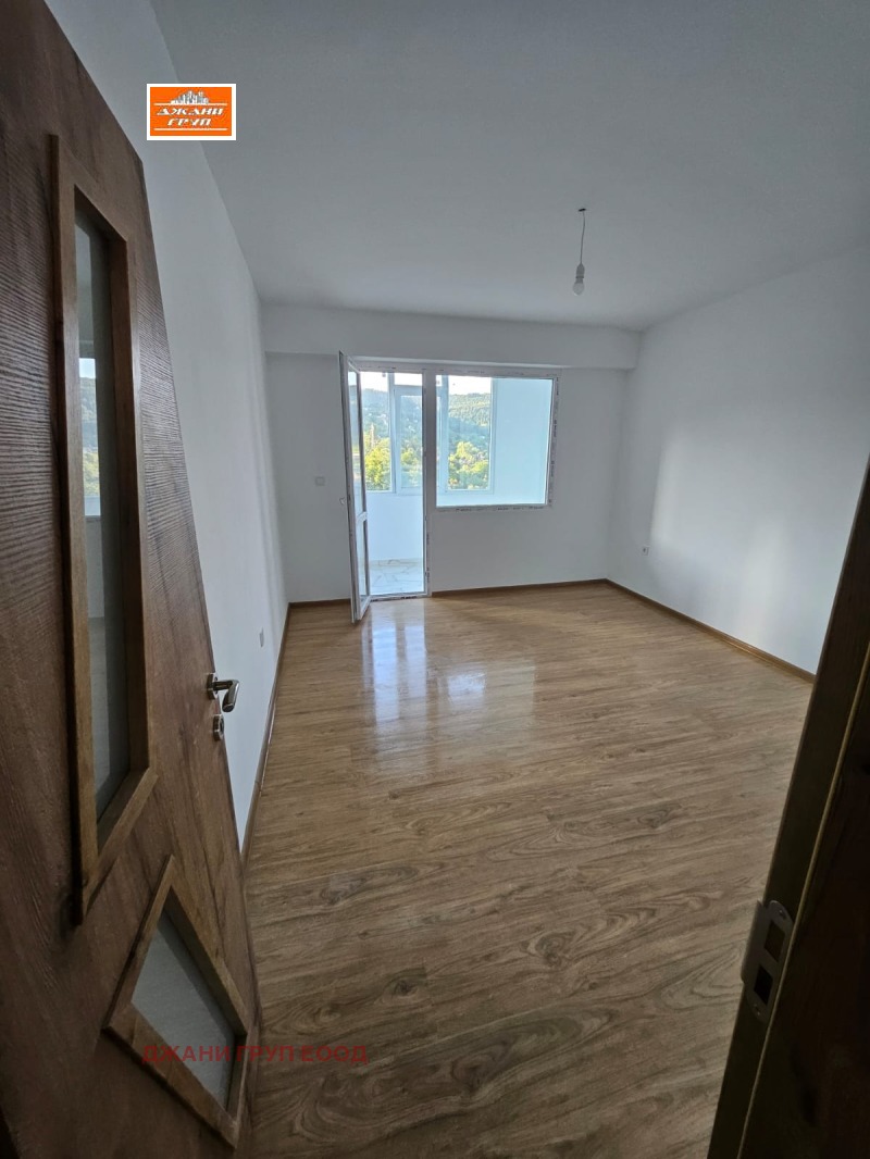 Te koop  2 slaapkamers Sjumen , Bojan Balgaranov 1 , 76 m² | 66305853 - afbeelding [11]