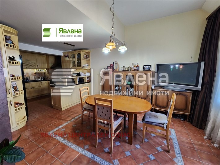 Продава МНОГОСТАЕН, гр. София, Център, снимка 3 - Апартаменти - 54599830