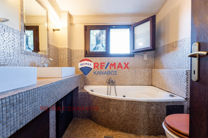 Продава КЪЩА, Извън страната, област Извън страната, снимка 8 - Къщи - 53030578