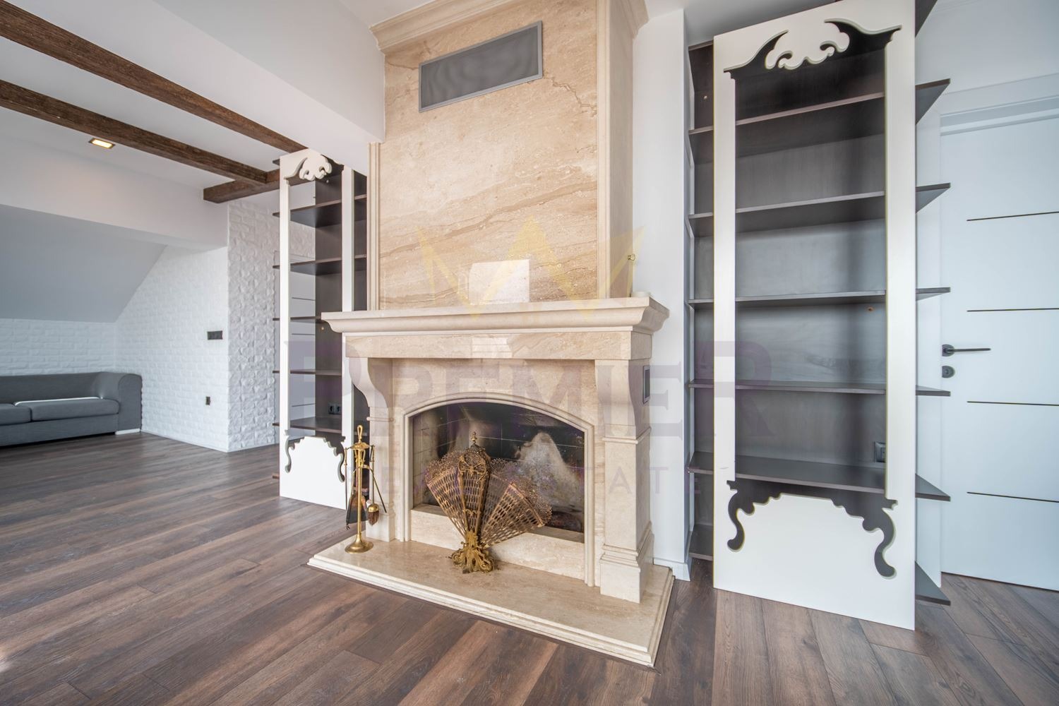 Продава 3-СТАЕН, гр. Варна, м-т Горна Трака, снимка 2 - Апартаменти - 54074082