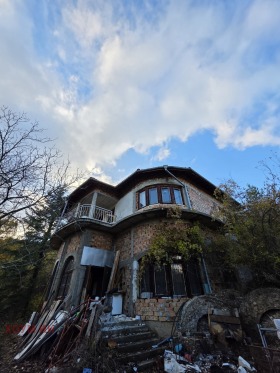 Hus Svoge, region Sofia