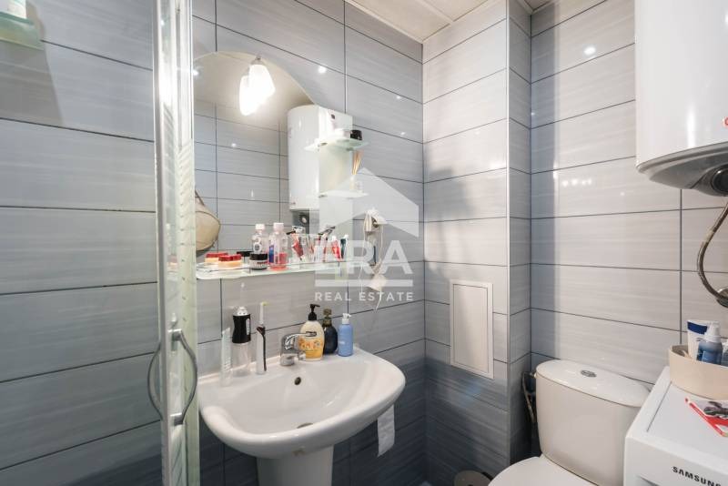 Продава  3-стаен град Варна , Лятно кино Тракия , 81 кв.м | 65024230 - изображение [15]