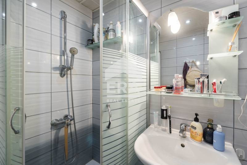 Продава  3-стаен град Варна , Лятно кино Тракия , 81 кв.м | 65024230 - изображение [16]