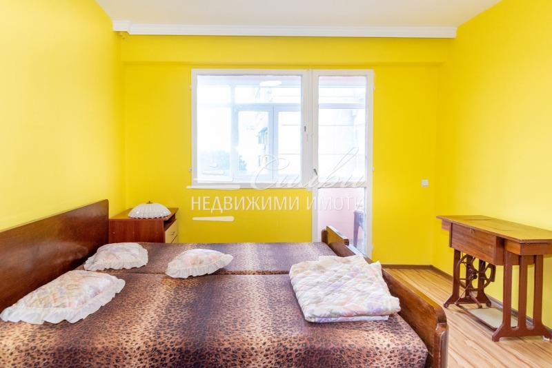 Продава  3-стаен град Шумен , Добруджански , 76 кв.м | 65152974 - изображение [7]