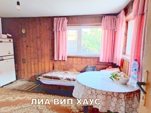 Продава КЪЩА, с. Звъничево, област Пазарджик, снимка 4 - Къщи - 45059659