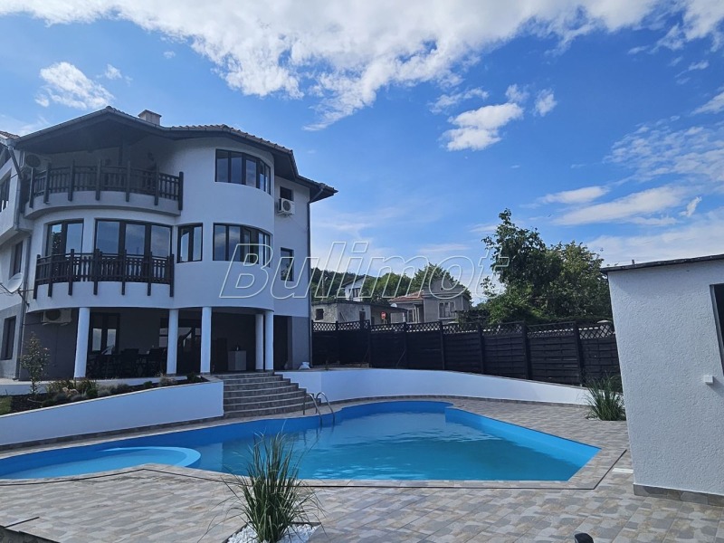 Till salu  Hus region Dobrich , Rogatjevo , 300 kvm | 24787947 - bild [5]