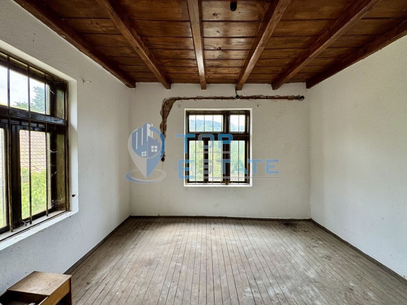 Продава КЪЩА, с. Караиванца, област Габрово, снимка 6 - Къщи - 51747534