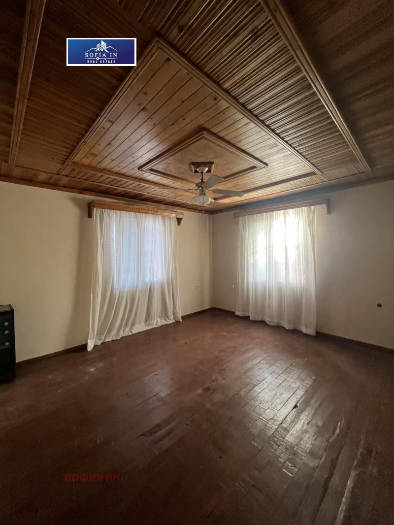 Продава КЪЩА, гр. Дупница, област Кюстендил, снимка 7 - Къщи - 53449838