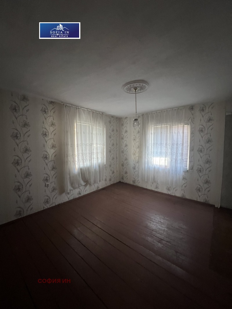 Продава КЪЩА, гр. Дупница, област Кюстендил, снимка 6 - Къщи - 53449838