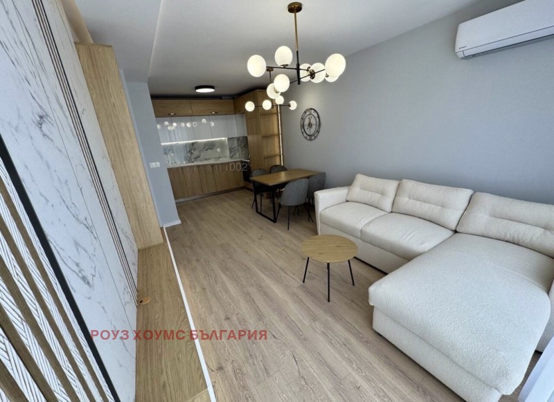 Продава 2-СТАЕН, гр. Пловдив, Кючук Париж, снимка 2 - Апартаменти - 53536163