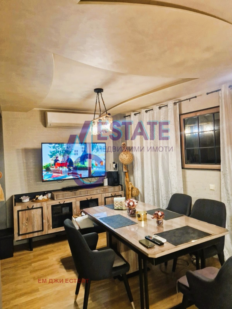 En venta  2 dormitorios Burgas , Sarafovo , 129 metros cuadrados | 44221864 - imagen [4]