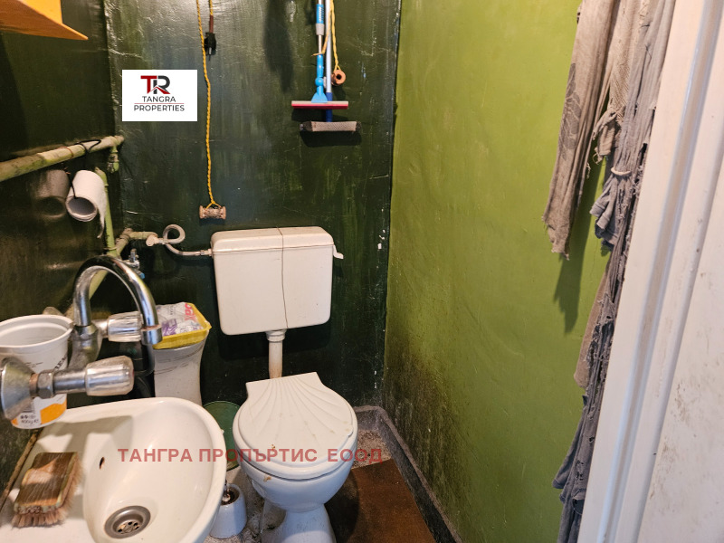 Продава 3-СТАЕН, гр. Радомир, област Перник, снимка 7 - Апартаменти - 53475628