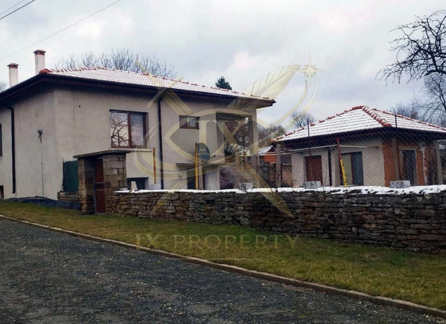 Продава КЪЩА, с. Бероново, област Бургас