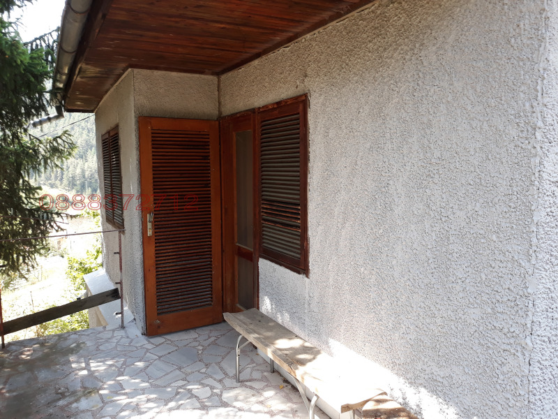 Продава ВИЛА, с. Малево, област Смолян, снимка 8 - Вили - 52781765