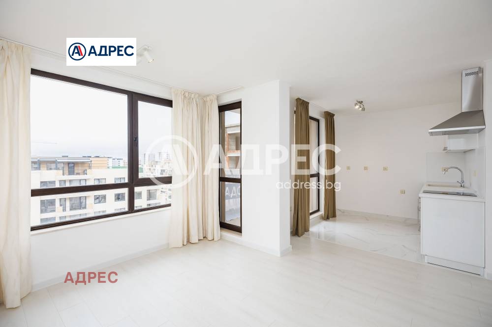 Продава 2-СТАЕН, гр. Варна, Възраждане 1