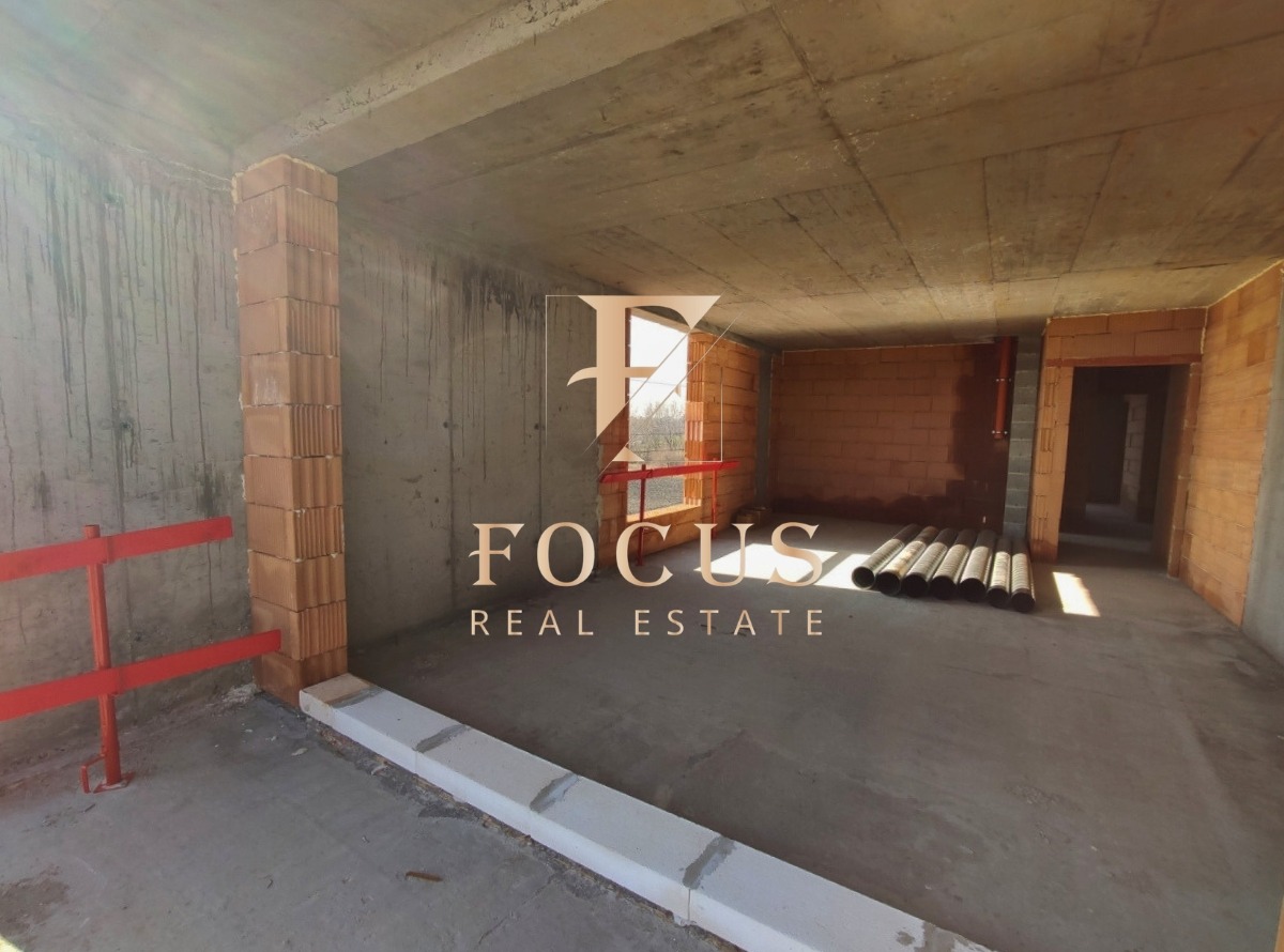 Продава 3-СТАЕН, гр. Пловдив, Индустриална зона - Тракия, снимка 2 - Апартаменти - 53707060