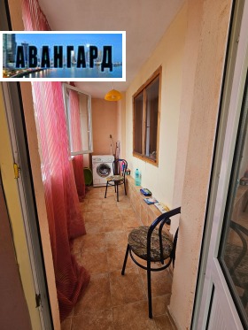 1 quarto Nikola Vajarov, Kiustendil 13