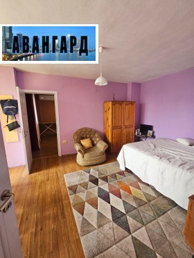 1 quarto Nikola Vajarov, Kiustendil 3