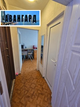 1 quarto Nikola Vajarov, Kiustendil 4